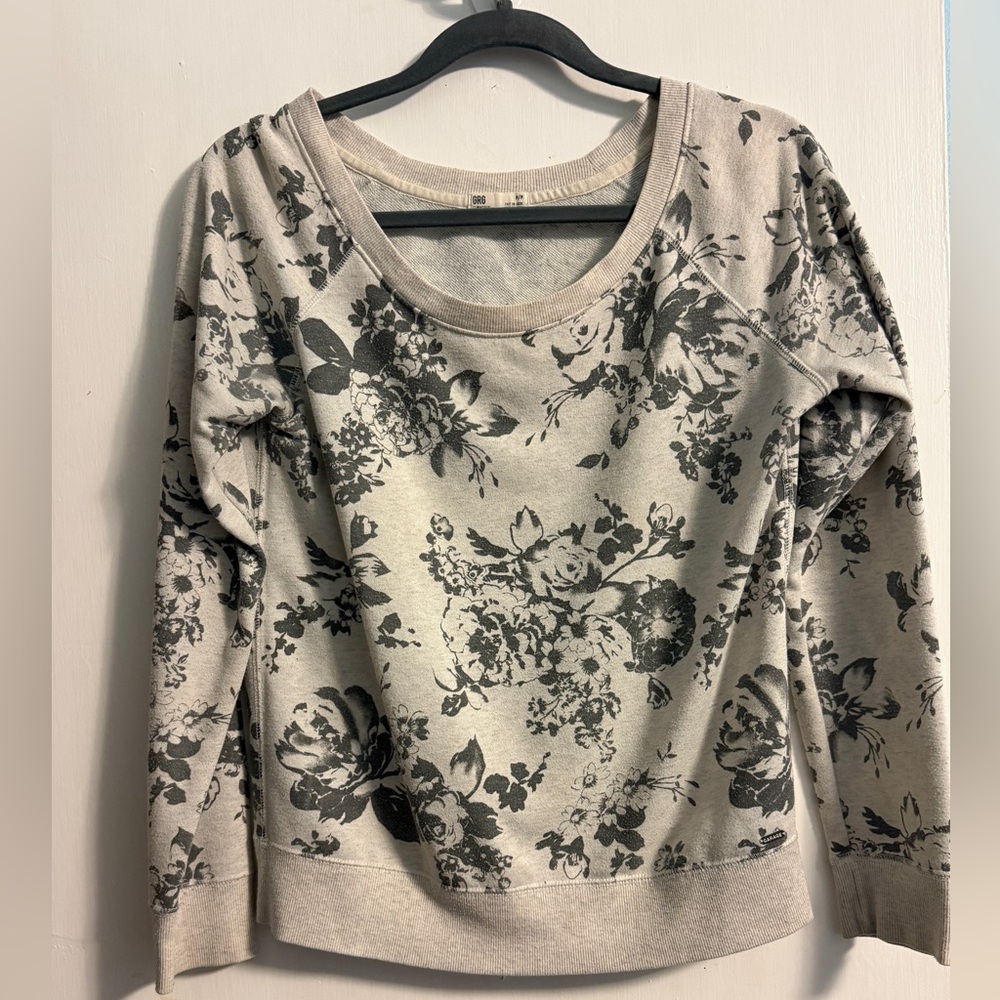Garage - Floral Print Long-Sleeved Top/Sweatshirt (Medium) EUC